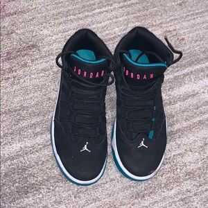 JORDAN MAX AURA SOLD